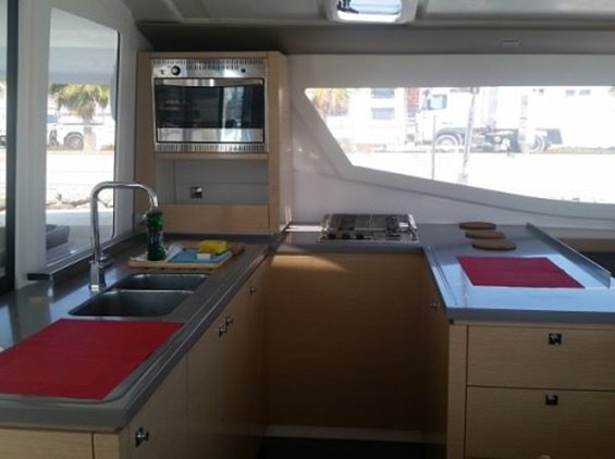 vacaciones en velero denia