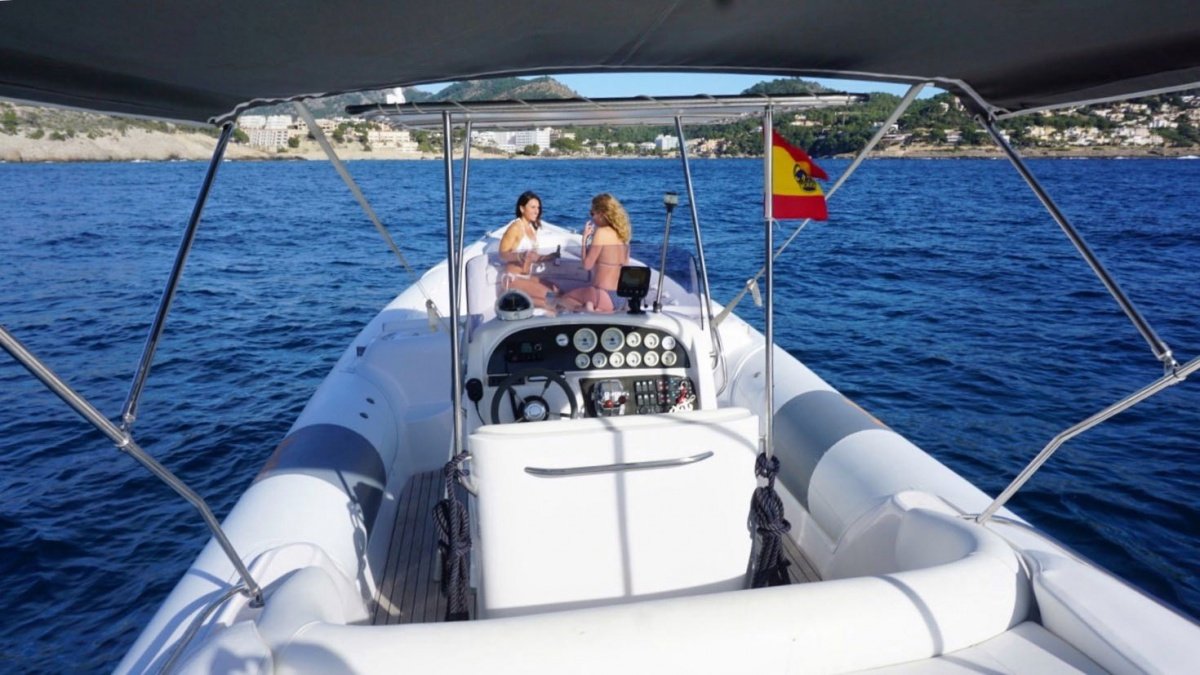 Barco a motor - Bat - 996 Open