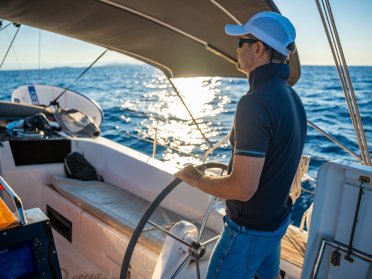 Prácticas de PER Motor y Vela desde Santa Pola