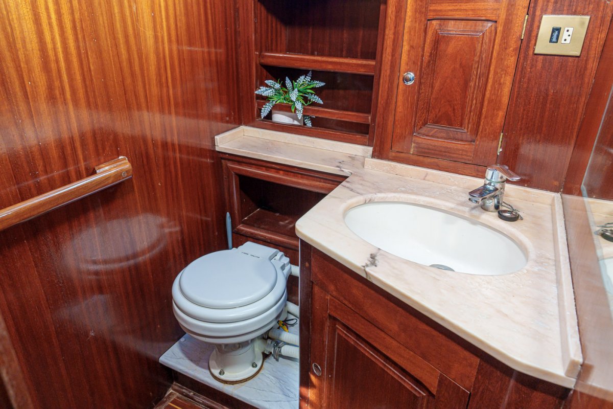 Motorboat - Myabca - 13.16 meters