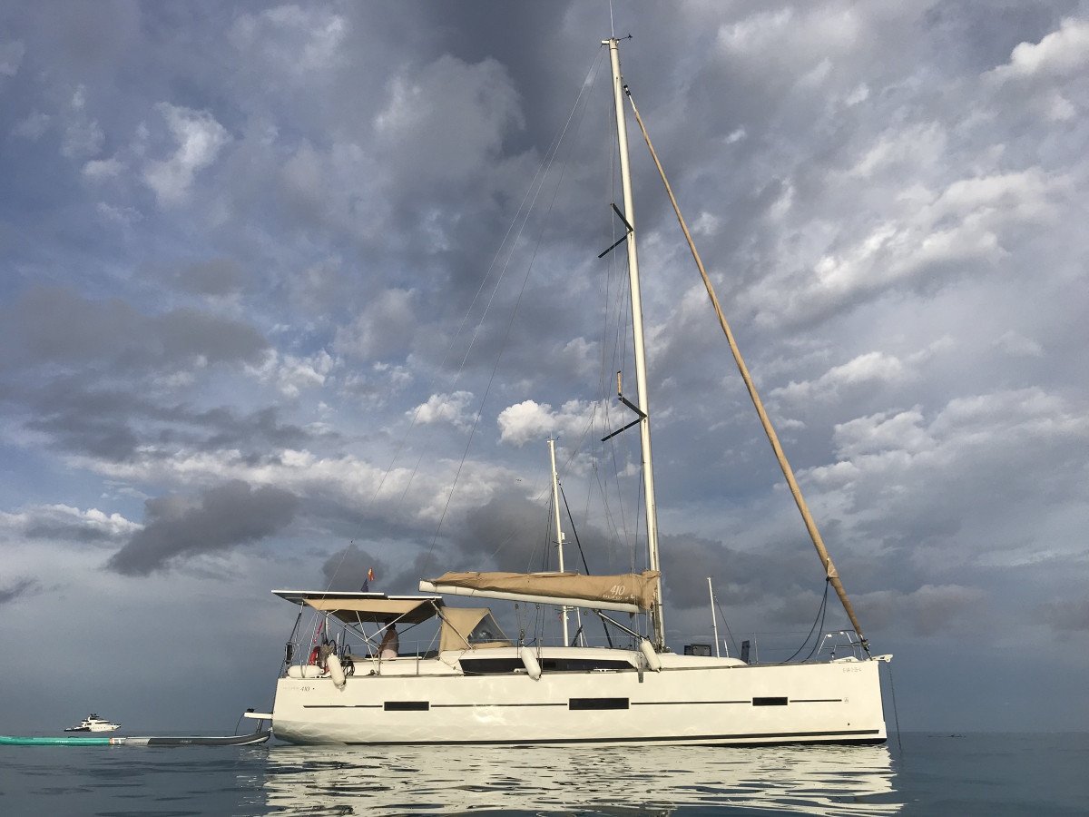 Dufour-Yachts---3-cabinas