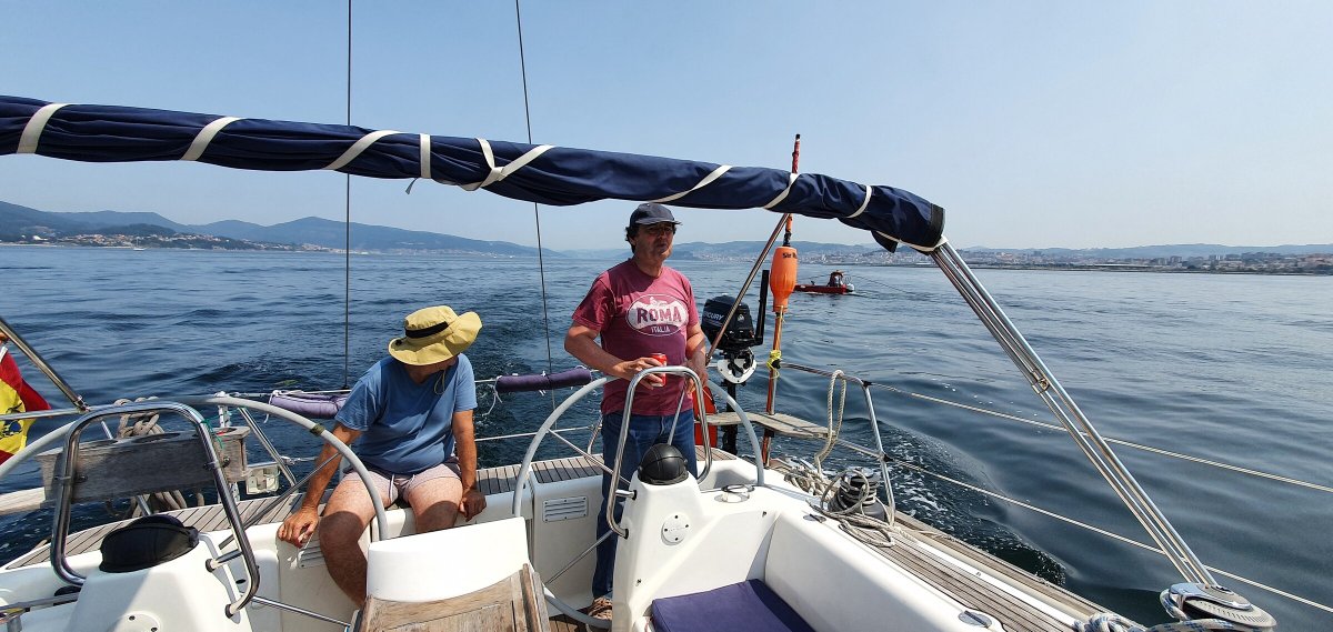 Cursos de navegación en Valencia: Empieza tu aventura en el mar