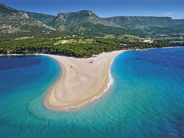 Una settimana su un catamarano in Croazia. Impara, naviga e divertiti.
