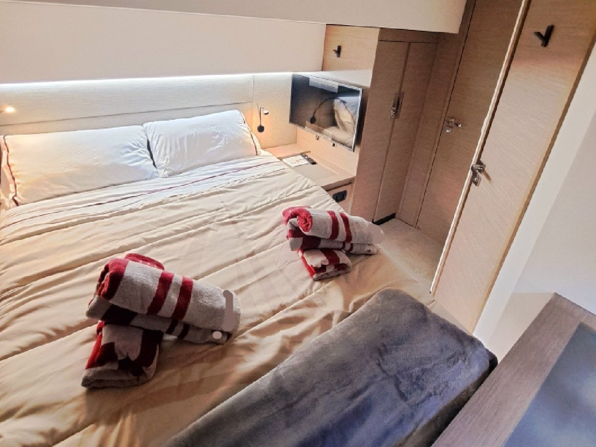 Atlantic crossing by catamaran from the Azores to Ibiza