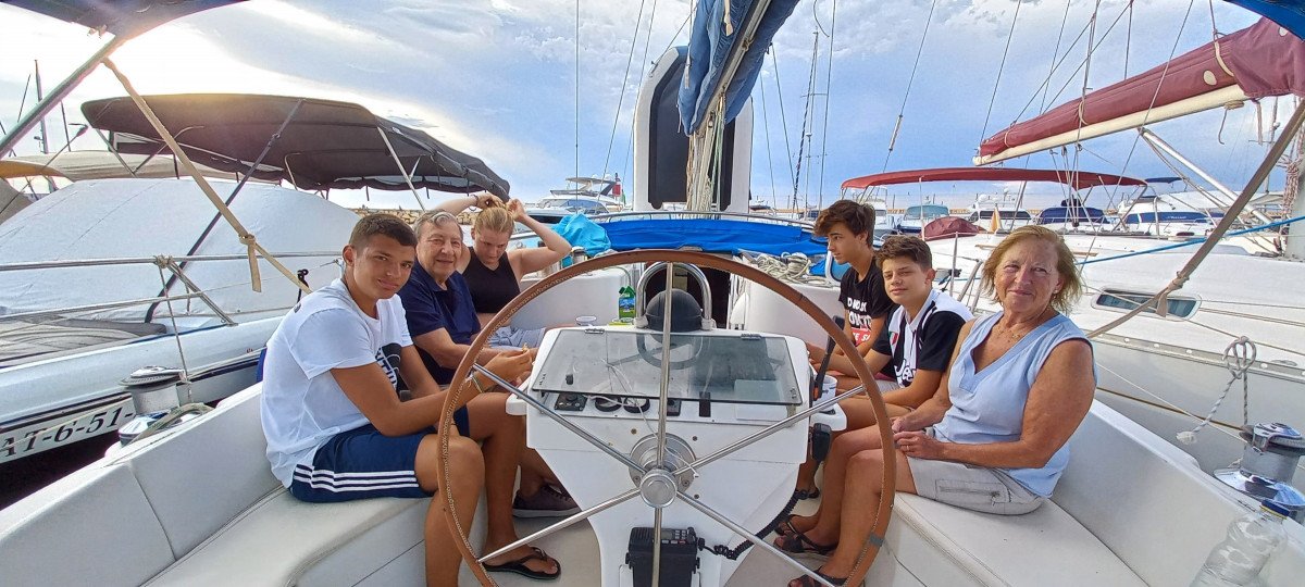 Día en el Mar Menor en un velero