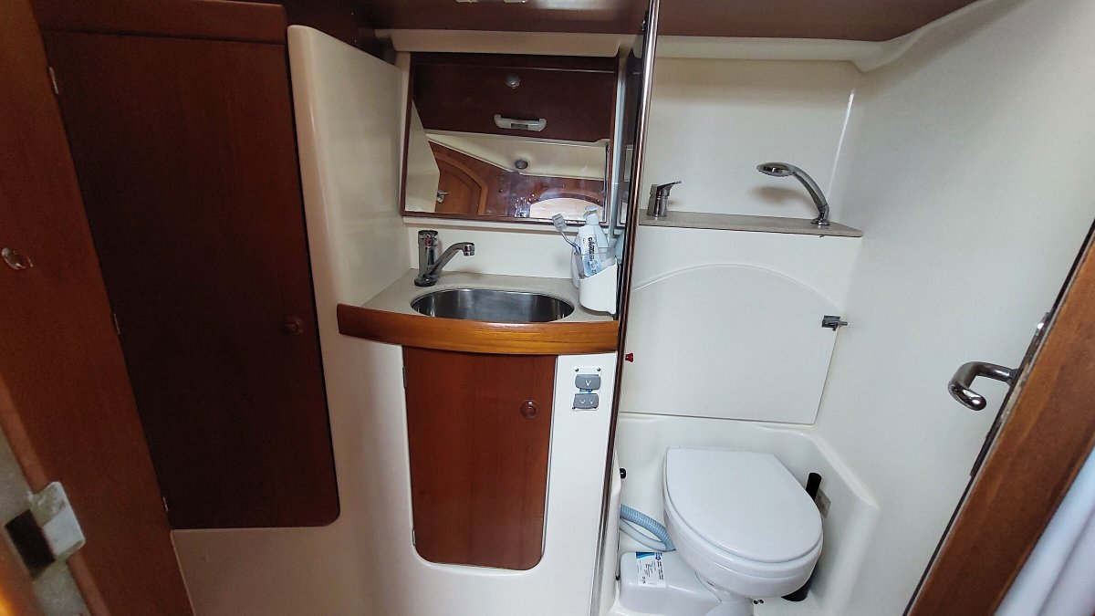 Segelboot - Jeanneau - 13.21 {{i18n.meters}}