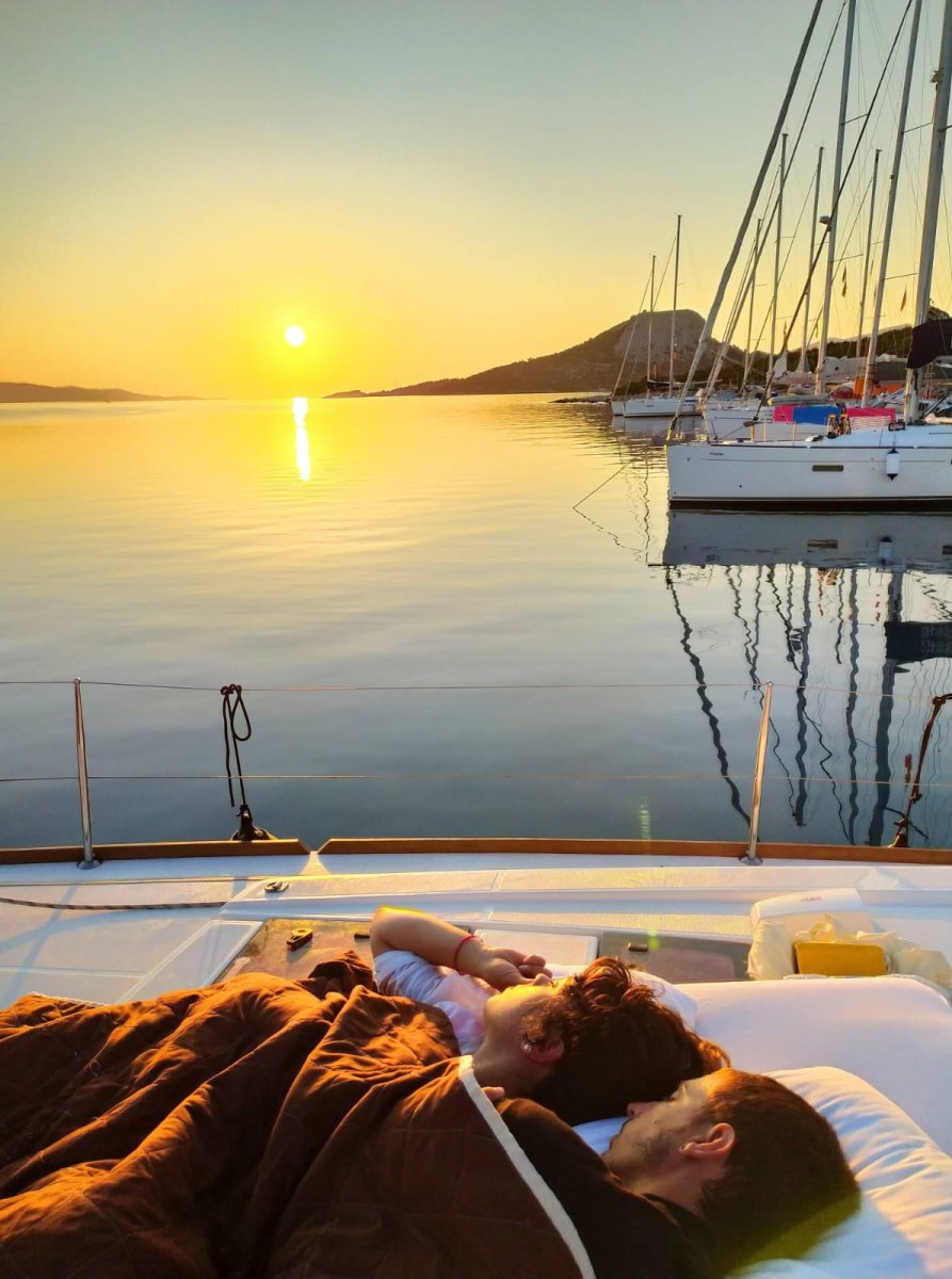 Una settimana in barca a vela per le isole Saronico della Grecia
