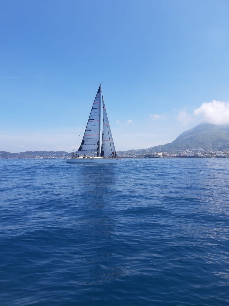 Vivi un'avventura in mare durante la Regata Scheria Cup