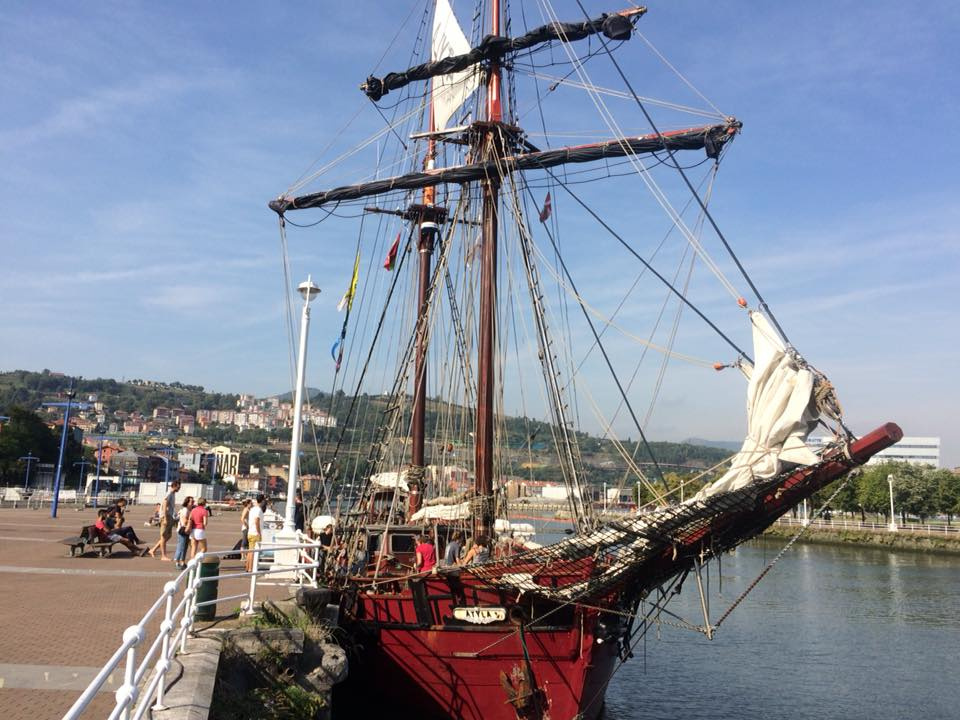 sailboat trips bilbao