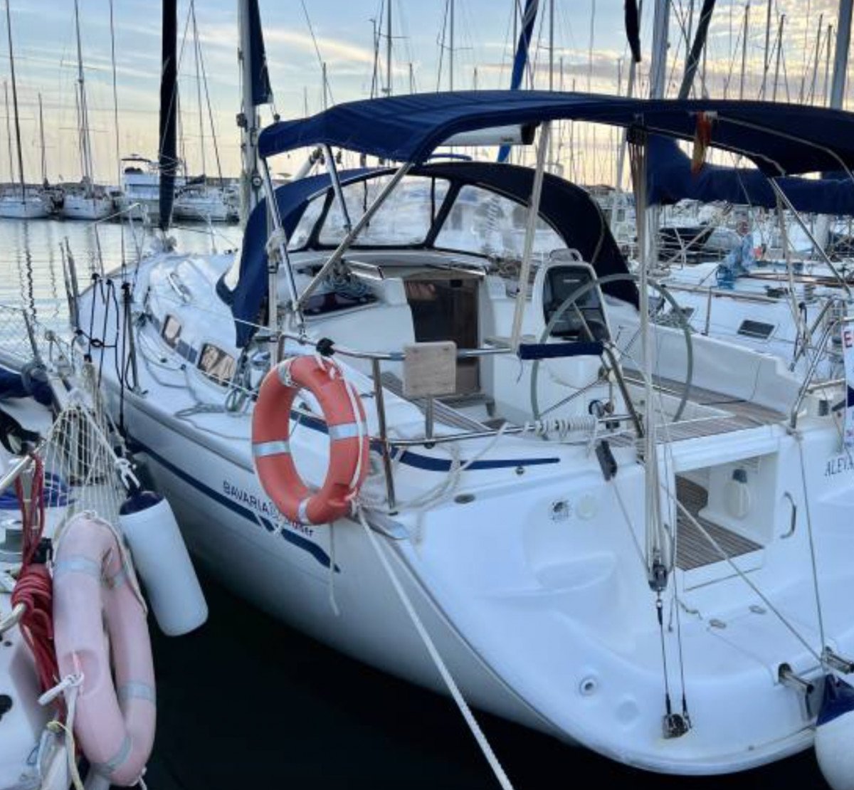 Bavaria Yachts - 11 metri