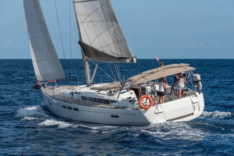 Fin de semana a bordo para vivir el SailGP Valencia desde el mar