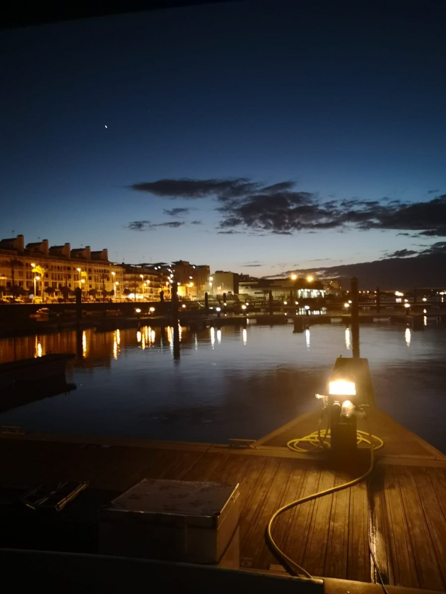 Navigazione in barca a vela nella Baia di Cadice