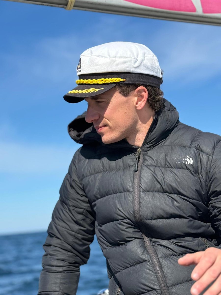 Learn boat navigation in San Sebastián