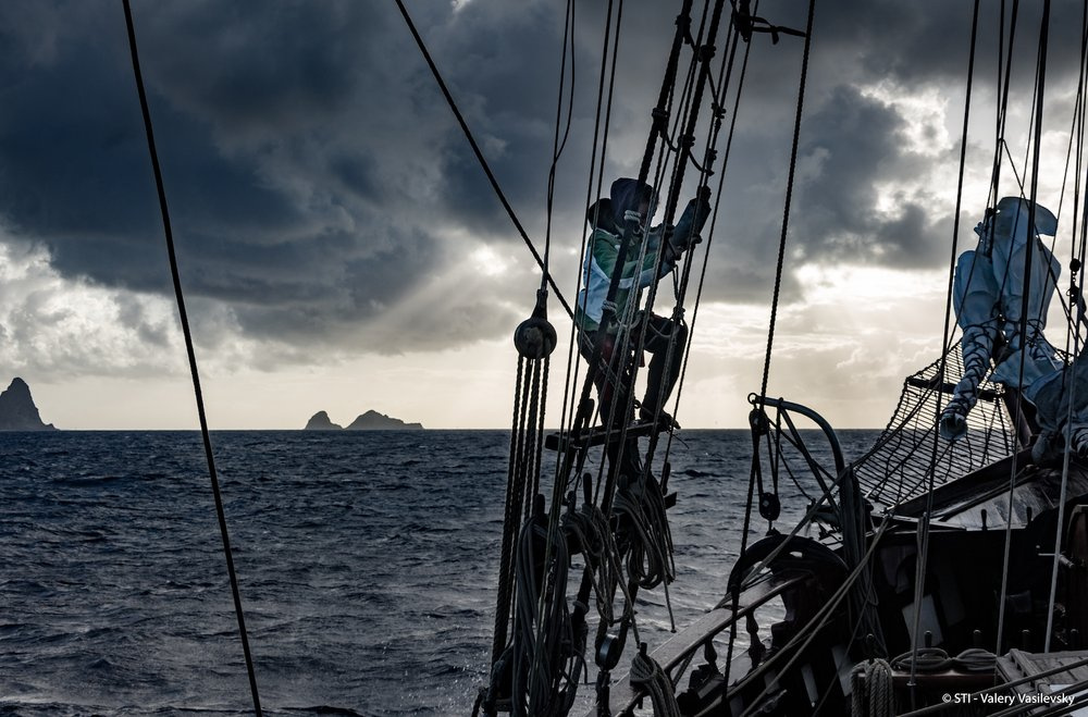 Cantabrian sailboat trips