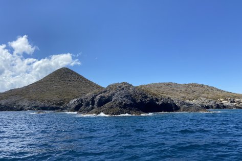 Medio día en un catamarán nuevo por La Manga del Mar Menor