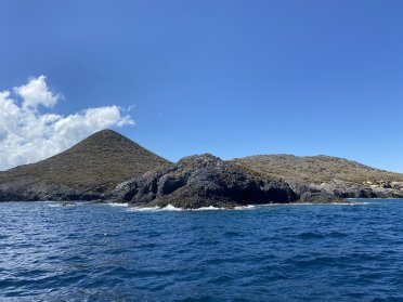 Halber Tag auf einem neuen Katamaran rund um La Manga del Mar Menor