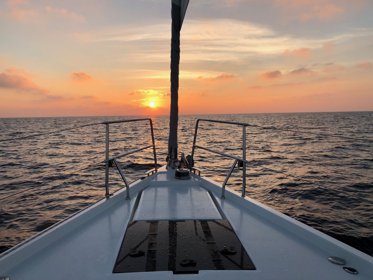 Imparare a navigare in un corso di vela base