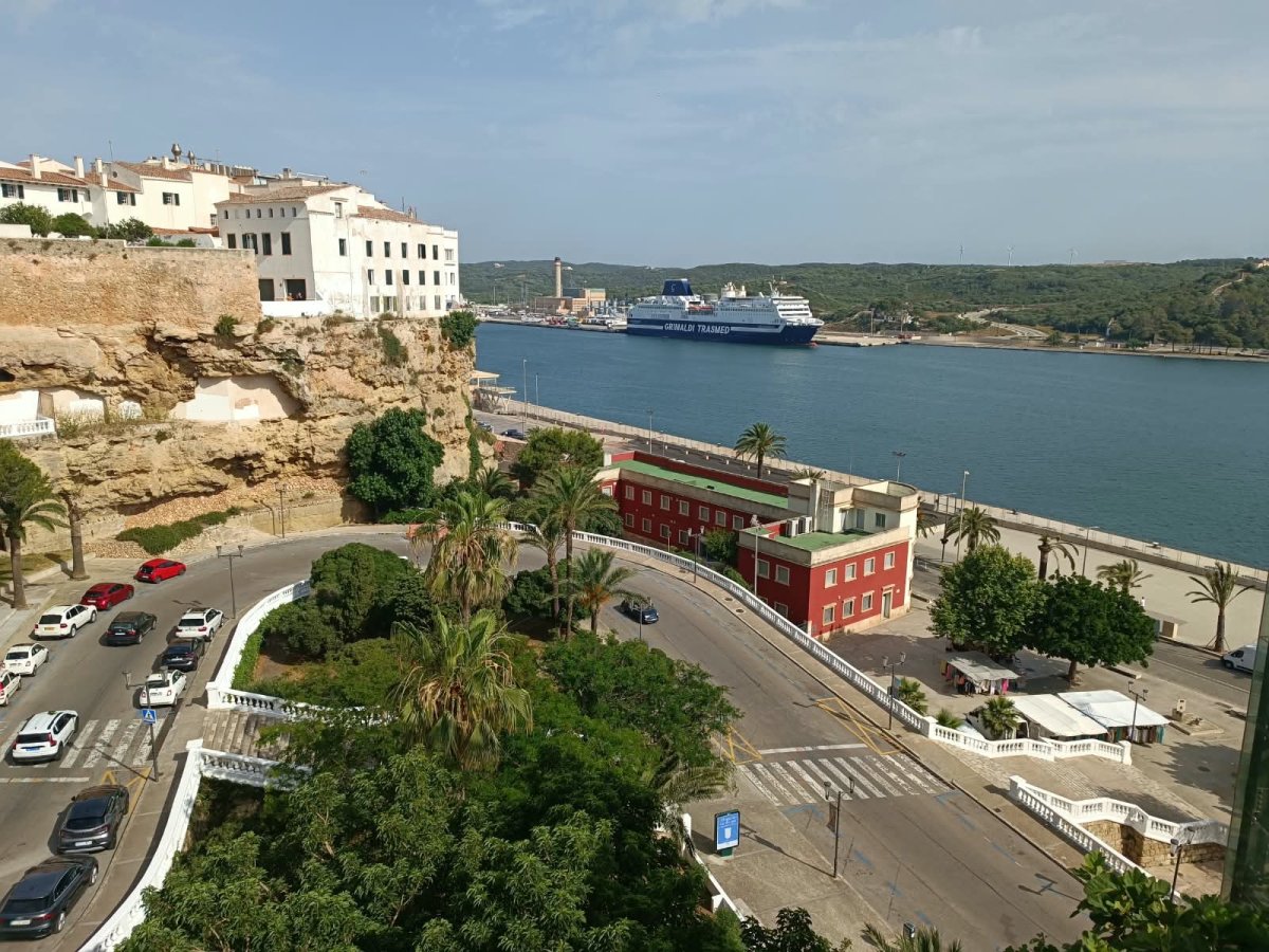 Explora el mar en un viaje desde Roma a Mallorca