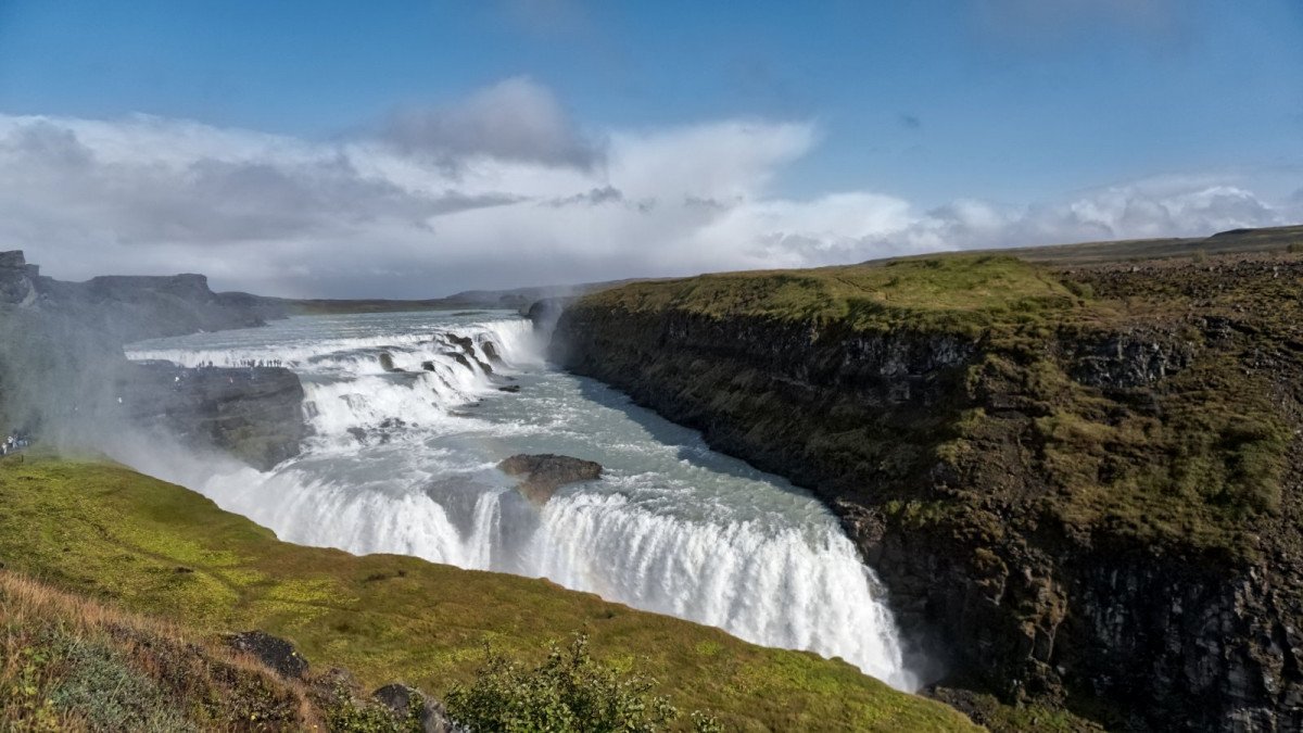 Barco de exploración del Ártico desde Spitsbergen a Islandia