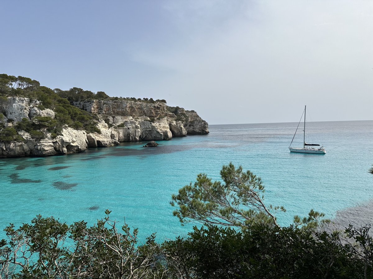 Yacht sailing experience through the waters of Menorca