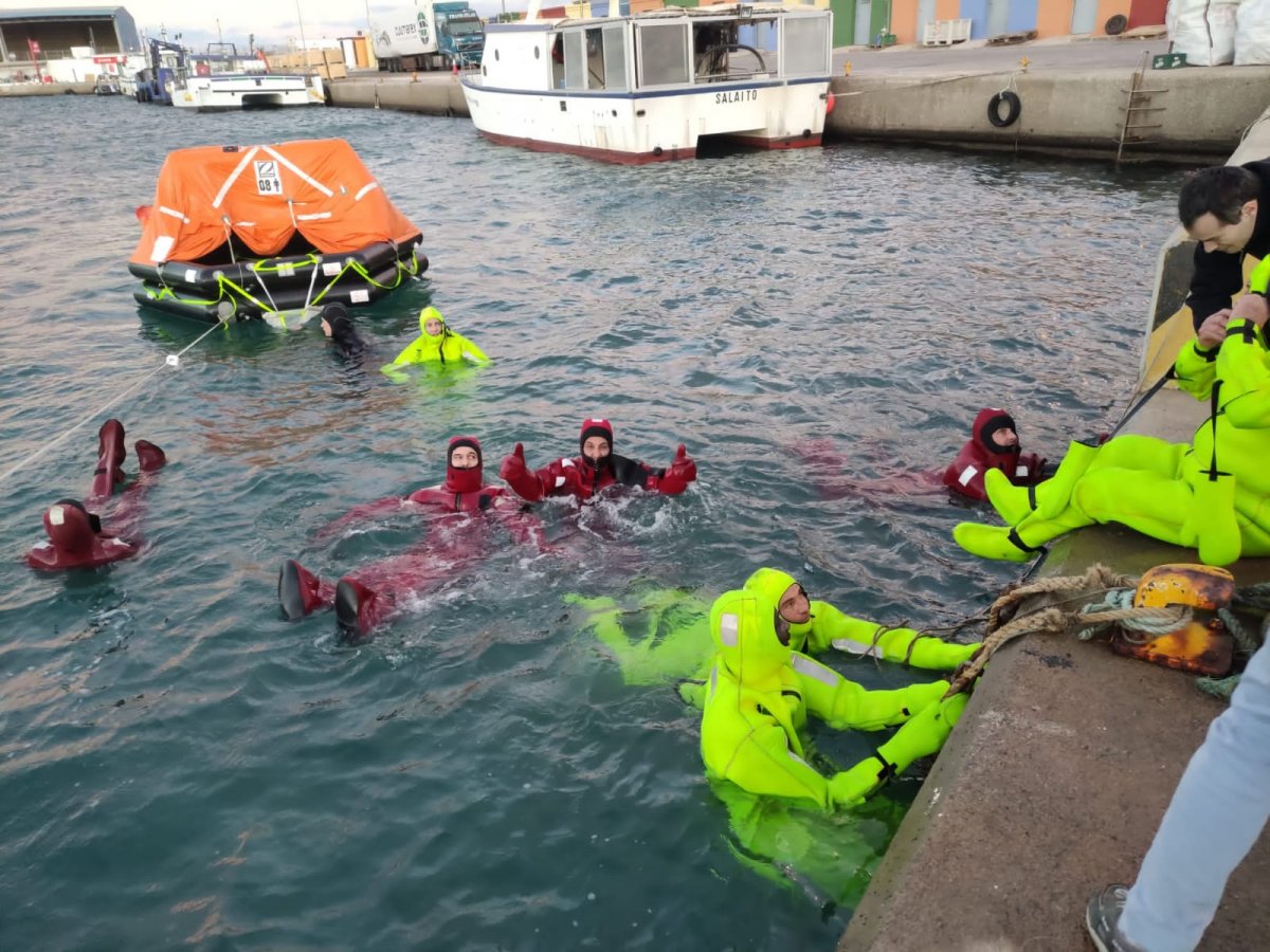 Maneuvers Practice in Valencia