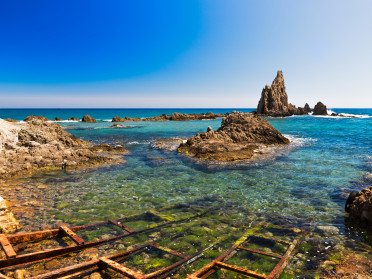 Sailboat cruise through Cabo de Gata square by square