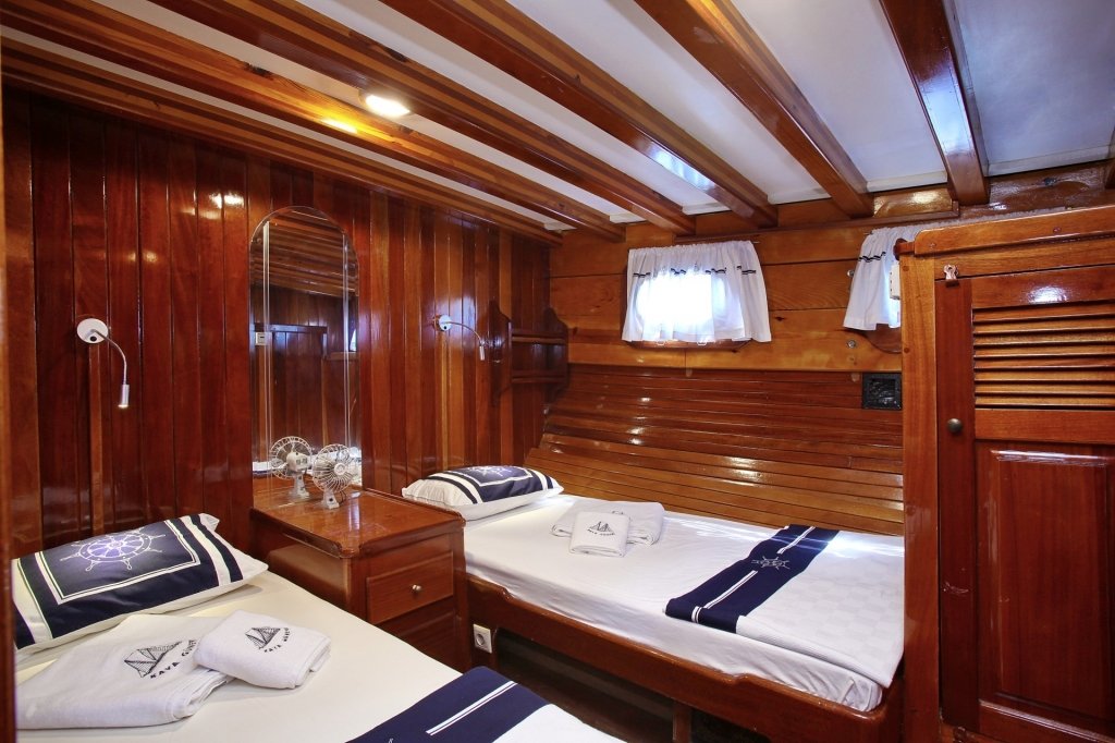 Custom - 7 cabine