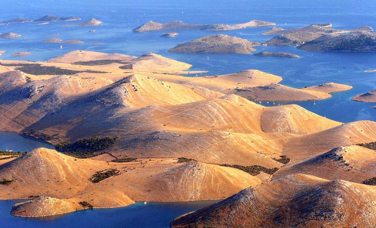 vacaciones en velero costa croacia 