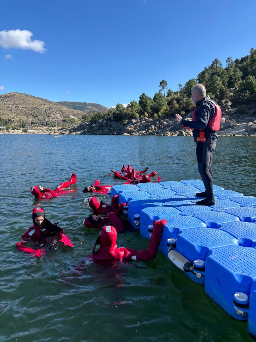 Navigation and maritime safety courses in Madrid