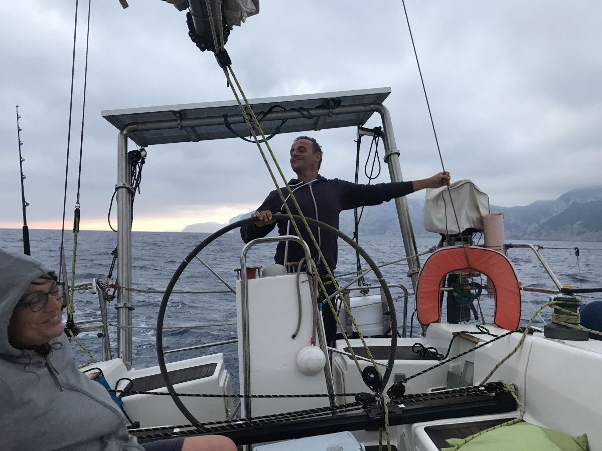 Descubra el encanto de navegar entre el norte de Cerdeña y Córcega