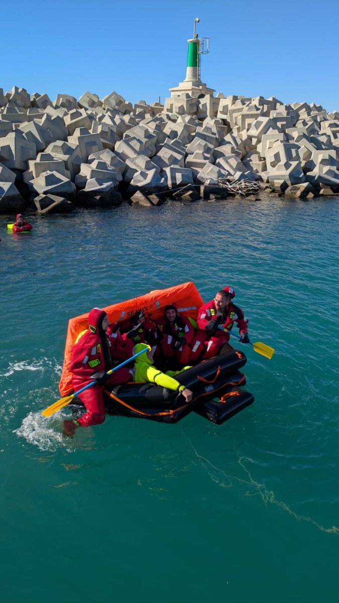 Curso STCW en Málaga con registro liberiano
