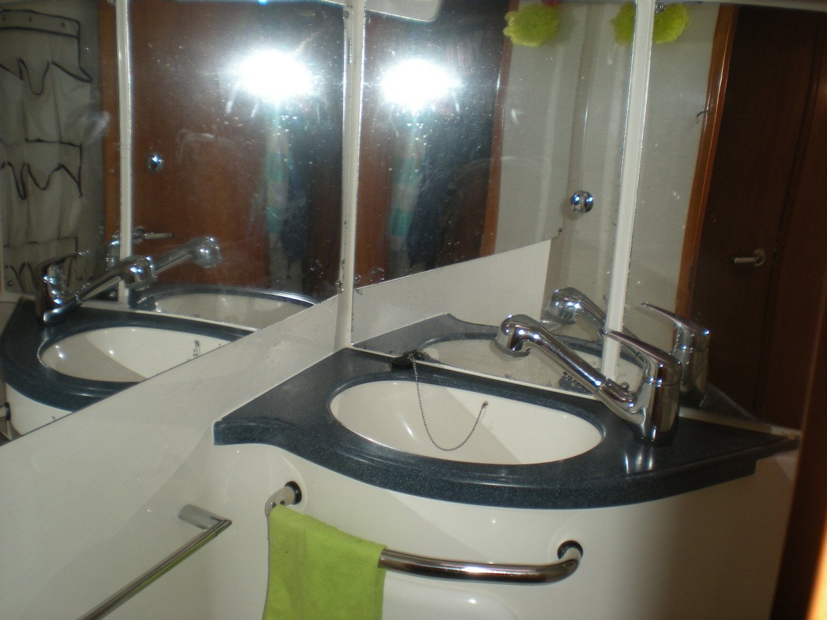 Sailboat - Bavaria Yachts - 46 Cruiser