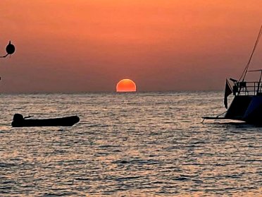 Sail for a week from Mallorca to Menorca, passing through the Cabrera Archipelago