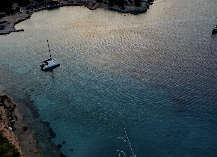 Segeltour auf einem Katamaran durch das Mittelmeer mit Kreuzfahrt und Tour ab Athen