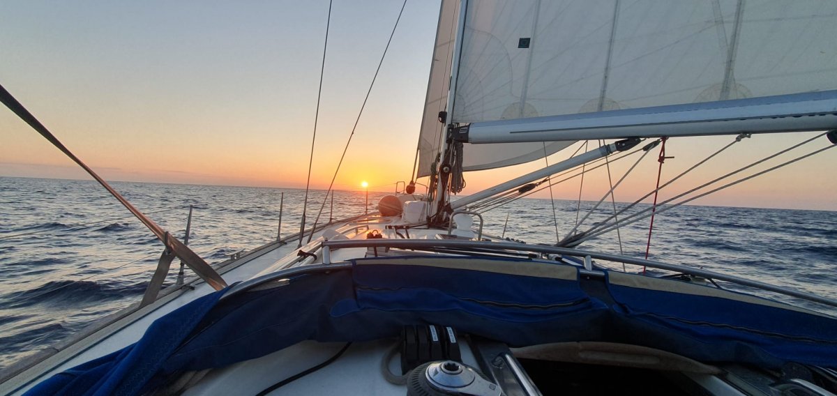 Bavaria Yachts - 3 baths