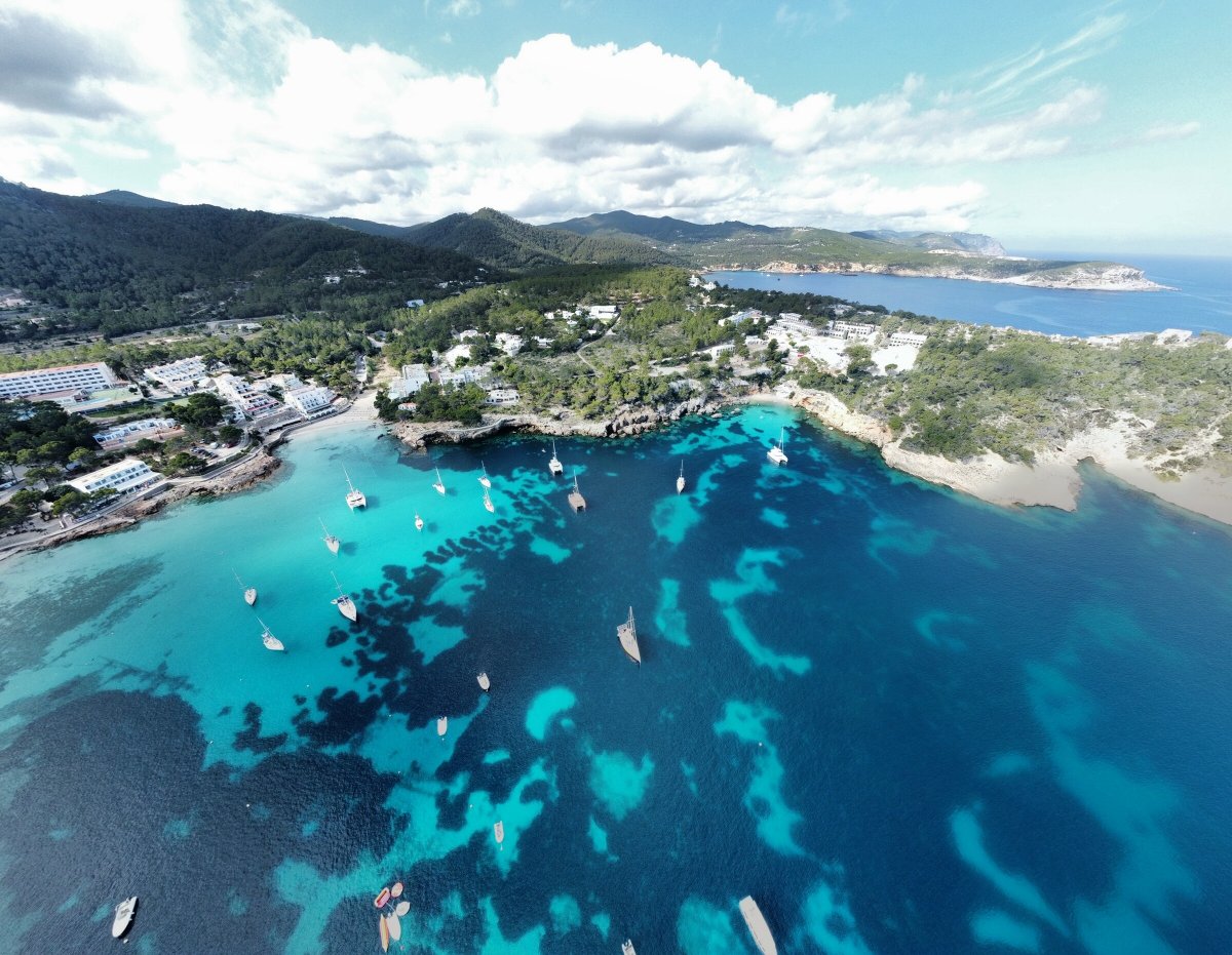 Naviga in un Lussuoso Catamarano a Ibiza e Formentera