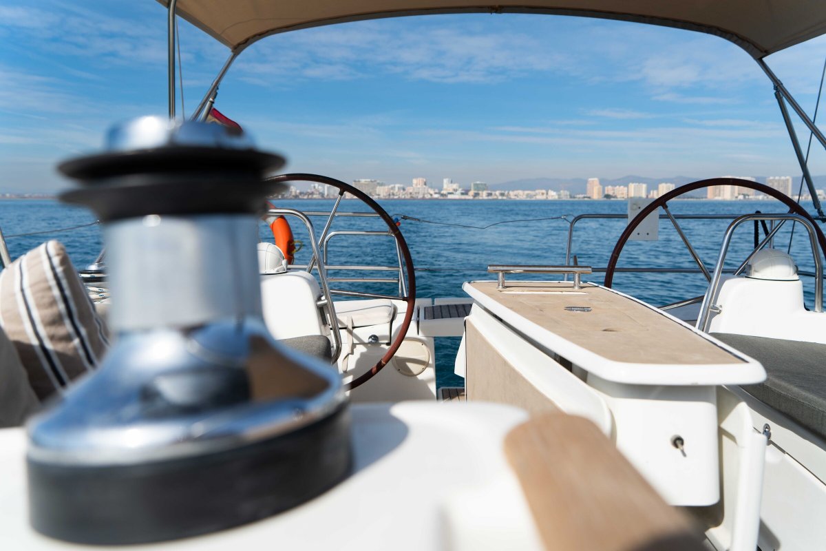 Un viaje náutico para descubrir la belleza del sur de Ibiza y Formentera