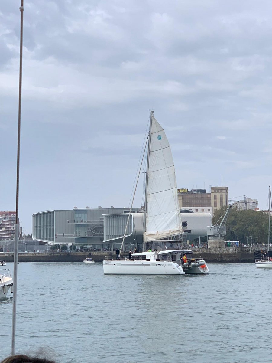 15A1FCE0-0C4F-4D72-8E3D-52CFC061EEB8