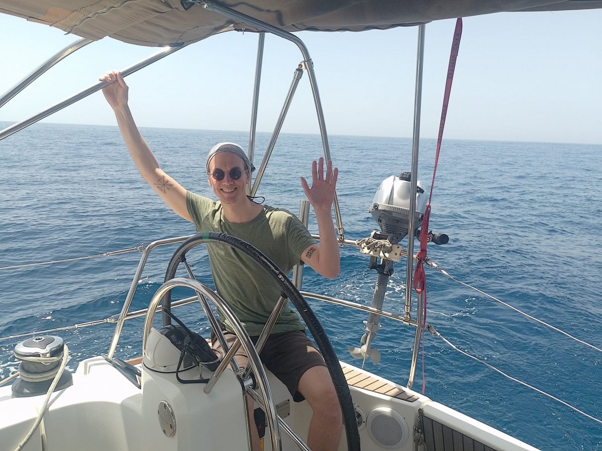 Naviga attraverso acque cristalline in crociera da Maiorca a Benalmádena