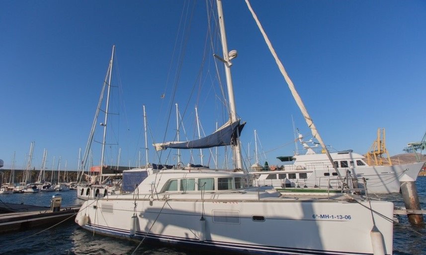 Catamarán---Lagoon---14-metros