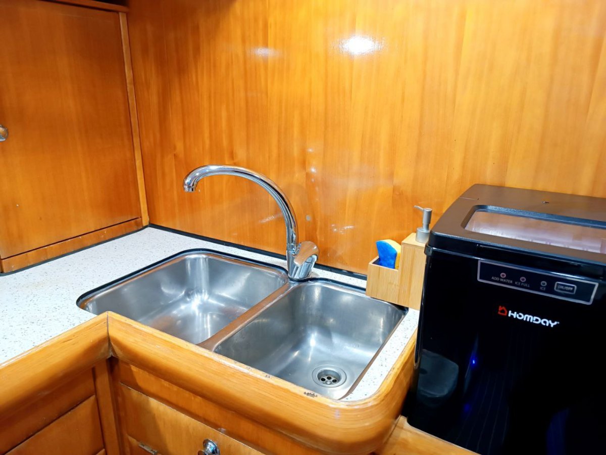 Bavaria Yachts - 2 bagni