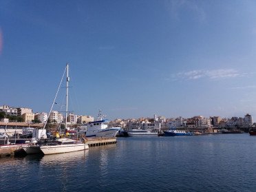 Through San Juan we go to the Ebro Delta on a sailboat