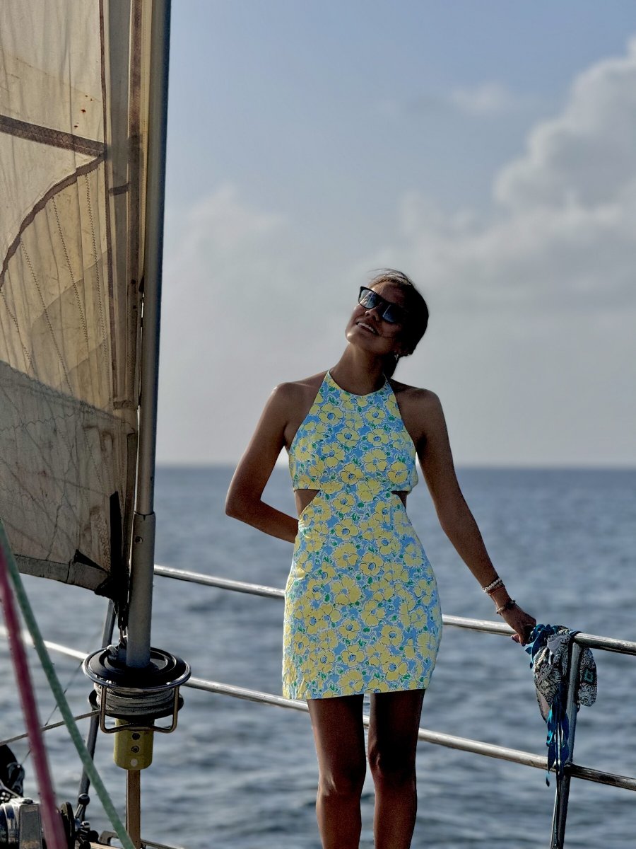 Voyage of sailing across the Pacific