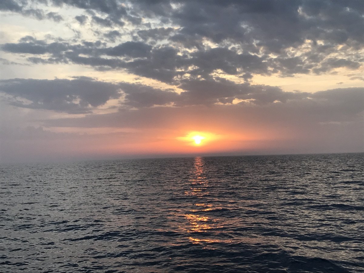 Naviga nel Mediterraneo