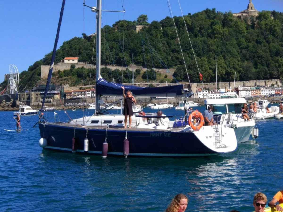 An unforgettable sailing experience in northern Spain