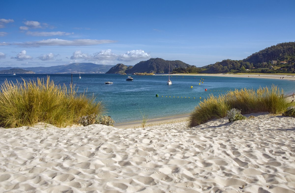 Disfruta de la excursión en velero a las Islas Cíes