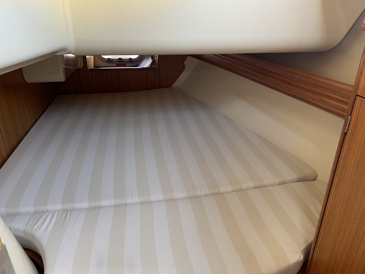 Dufour Yachts - 2003