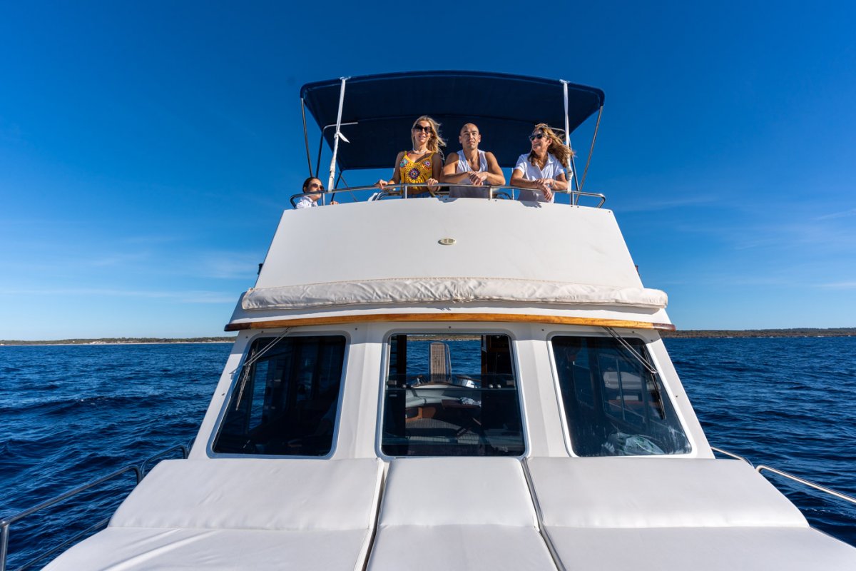 Motorboot - Myabca - 2 {{i18n.cabins}}