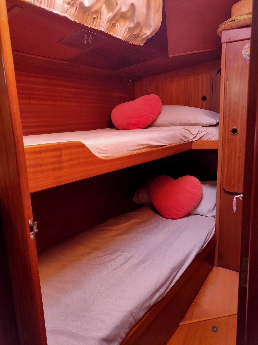 Velero - North Wind - 3 cabinas