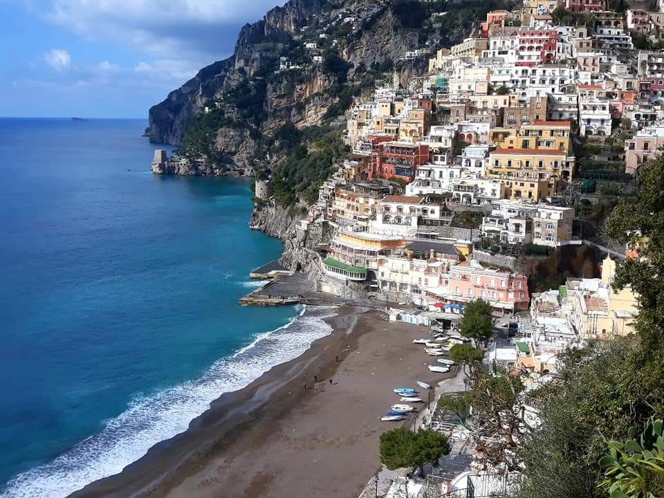Escursione giornaliera a Positano in barca 